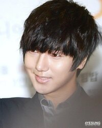 Superjuniorのイェソンが大すきな ある人のブログを探し Yahoo 知恵袋