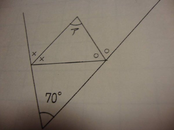 小6の算数です アの角度の求め方小学生にわかるように教えてください 7 Yahoo 知恵袋
