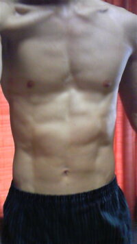 ドラゴンフラッグやるべきか ４０代男性です 腹筋 少し割れて Yahoo 知恵袋