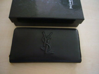 YSLとMIUMIU 中古店で購入した イヴ・サンローラン YVES SAINT LAURENT ミューズトゥ