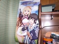 親がバカバカ入ってくる部屋にポスターやフィギュアをたくさん貼ったり置いたりで Yahoo 知恵袋