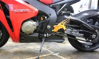 スーパースポーツのステップをバックステップに改造するのって意味 Yahoo 知恵袋
