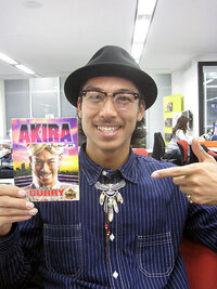 Exileのakiraさんがつけているこのネックレス の種類やブランドなどを Yahoo 知恵袋