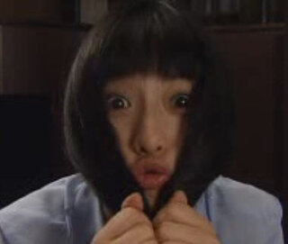 リッチマン プアウーマン６話で 添付の画像のように夏井が顔ゲイをする Yahoo 知恵袋