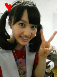 ツインテールでお馴染みのアイドルといえば一番に名前が思いつくのはももいろクロー Yahoo 知恵袋