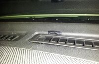 車のエアコンの空気孔に物が入ってしまいました 子供が車の物入に入っていた認印 Yahoo 知恵袋