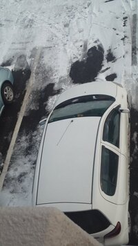 駐車場での車の停め方 駐車場の隣の人 中年女性 がいつもこんな停め方をしていま Yahoo 知恵袋