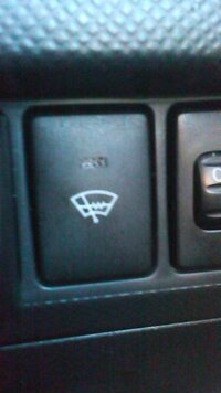 車にこのようなスイッチが付いているのですが このスイッチは何のスイッチですか Yahoo 知恵袋