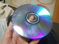 至急回答お願いします Dvdを歯磨き粉で磨いたんですが読み込んでく Yahoo 知恵袋