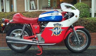 イタリアは何故 バイクメーカーがたくさん有るのでしょうか 日本も昔は100社以 Yahoo 知恵袋