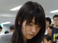 山口恵梨子女流初段って 可愛いですよね 他に可愛い棋士の女 Yahoo 知恵袋