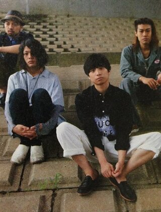 クリープハイプの尾崎世界観みたいな髪型にしたいのですが 髪型の名前が Yahoo 知恵袋