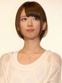 画像の橋本奈々未ちゃんみたいな髪型にしたいんですけど 面長でも似合うでしょう Yahoo 知恵袋