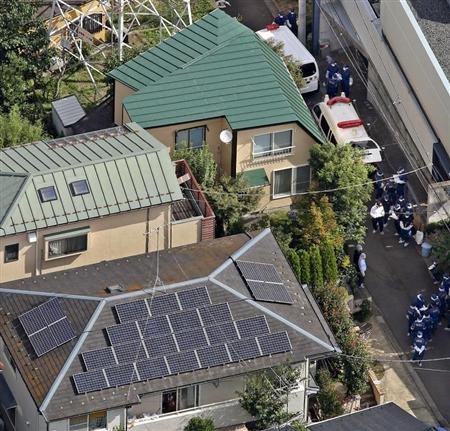 鈴木沙彩さんの隣のおたくにあるのは太陽光パネルですか - 1むろん2 