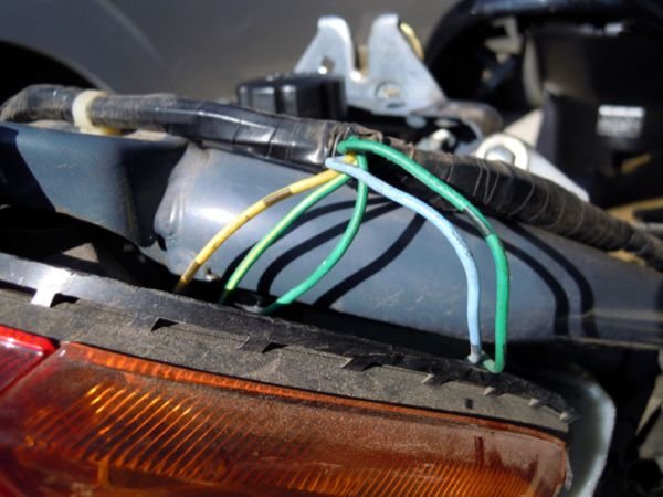 ライブDIOZXの配線図おしえてください - ホンダお客様相 - Yahoo!知恵袋