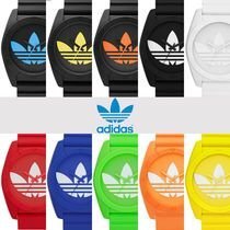 Adidasの時計の値段のことです だいたいいくらぐらいしますか 3月に Yahoo 知恵袋