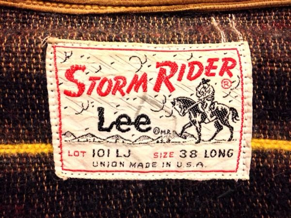 Lee101LJストームライダーのサイズ表記についての質問です。写真は、私