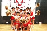 大阪のおばちゃんって凄いですね 大阪のおばちゃんのチアリーダー チーム名ビュー Yahoo 知恵袋
