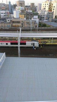 線路に人身事故の自殺者の肉片が落ちていることってありますか 人身 Yahoo 知恵袋