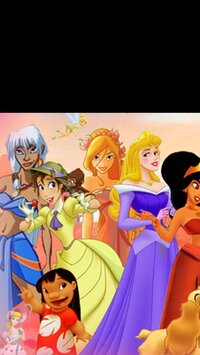 私は 去年友達と一緒にディズニーランドでオーロラ姫を見ました 実写版のオーロラ Yahoo 知恵袋