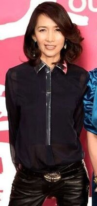 顔の左右の肉付きが全然違う 最近 顔の左右の肉付きが全然違くて悩んでます ま Yahoo 知恵袋