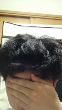 髪質について凄い悩んでます 自分はくせ毛で一本一本チリチリして写真の Yahoo 知恵袋