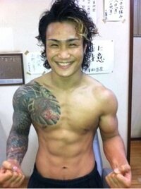 刺青 和彫りで主役の際立つ額彫り 額無しの抜き彫りどっちがいいか聞 Yahoo 知恵袋