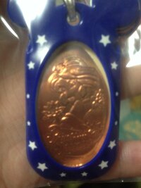 ディズニーのメダルなんですが銅なのでだんだん黒ずんできて どうすれば綺麗になり Yahoo 知恵袋