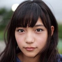 川口春奈ちゃんって奥二重ですか 結構前の写真ですが 奥二重なのになぜこんなにパ Yahoo 知恵袋