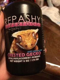 クレステッドゲッコーについて質問です 最近飼育ゲージをグラステラ Yahoo 知恵袋