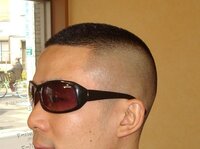 3ミリの坊主って青いですか 3mmだとこんな感じです ちょっと Yahoo 知恵袋