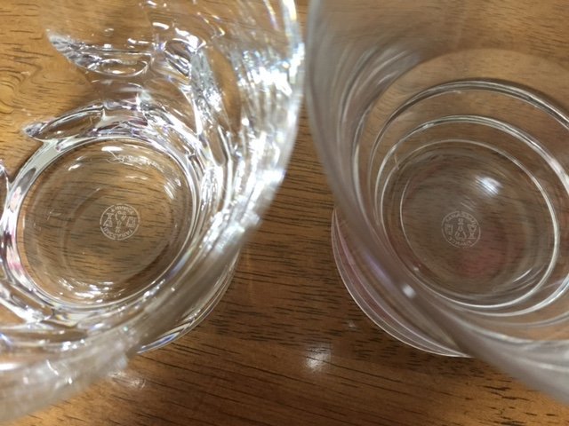 写真バカラグラスは本物でしょうか？ヤフオクで買ったのですが、バカラ 