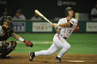 巨人の小笠原道大選手の打撃フォームについて 完全に素人目線 Yahoo 知恵袋