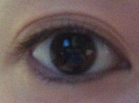 メイクについて 私は幅が広い平行二重で アイシャドウをすると 派手になってし Yahoo 知恵袋