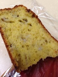 バナナのケーキを焼いたのですが これは生焼けですか いまいち生 Yahoo 知恵袋