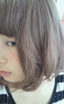 ブリーチについて美容院でブリーチをしてもらい 金髪にしてからヘアバタ Yahoo 知恵袋