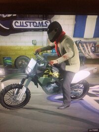 Gta5オンラインのバイクについて僕は今gta5オンラインのキャラクターを 仮面ラ Yahoo 知恵袋