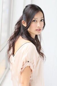 上原美佐さんの引退の理由を知っている人いますか 大昔の Yahoo 知恵袋