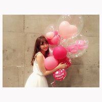 Akb48の小嶋陽菜 こじはる さんの誕生日の時にもらっていたのと全 Yahoo 知恵袋