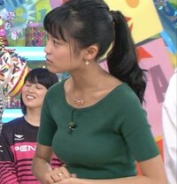 どうして 鈴木ちなみさんは10代で豊胸手術をしたのですか Yahoo 知恵袋