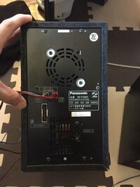 Tvとコンポをつないで コンポのスピーカーからtvの音を聴きたいと思っています Yahoo 知恵袋