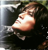 なんか最近稲葉さん二重になってませんか 前は奥二重だったけどmステで Yahoo 知恵袋