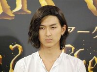 女性へ質問です ライアーゲームの松田翔太の髪型は嫌いですか ロン毛で片 Yahoo Beauty