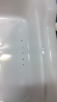 水切りかごの下に置くトレイについて 100均でかごとトレイを購入しました 水が Yahoo 知恵袋