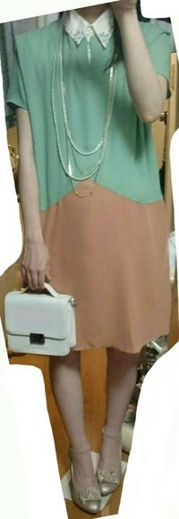 結婚式の二次会 服装のマナーについて 先日友人の結婚式の二次 Yahoo 知恵袋