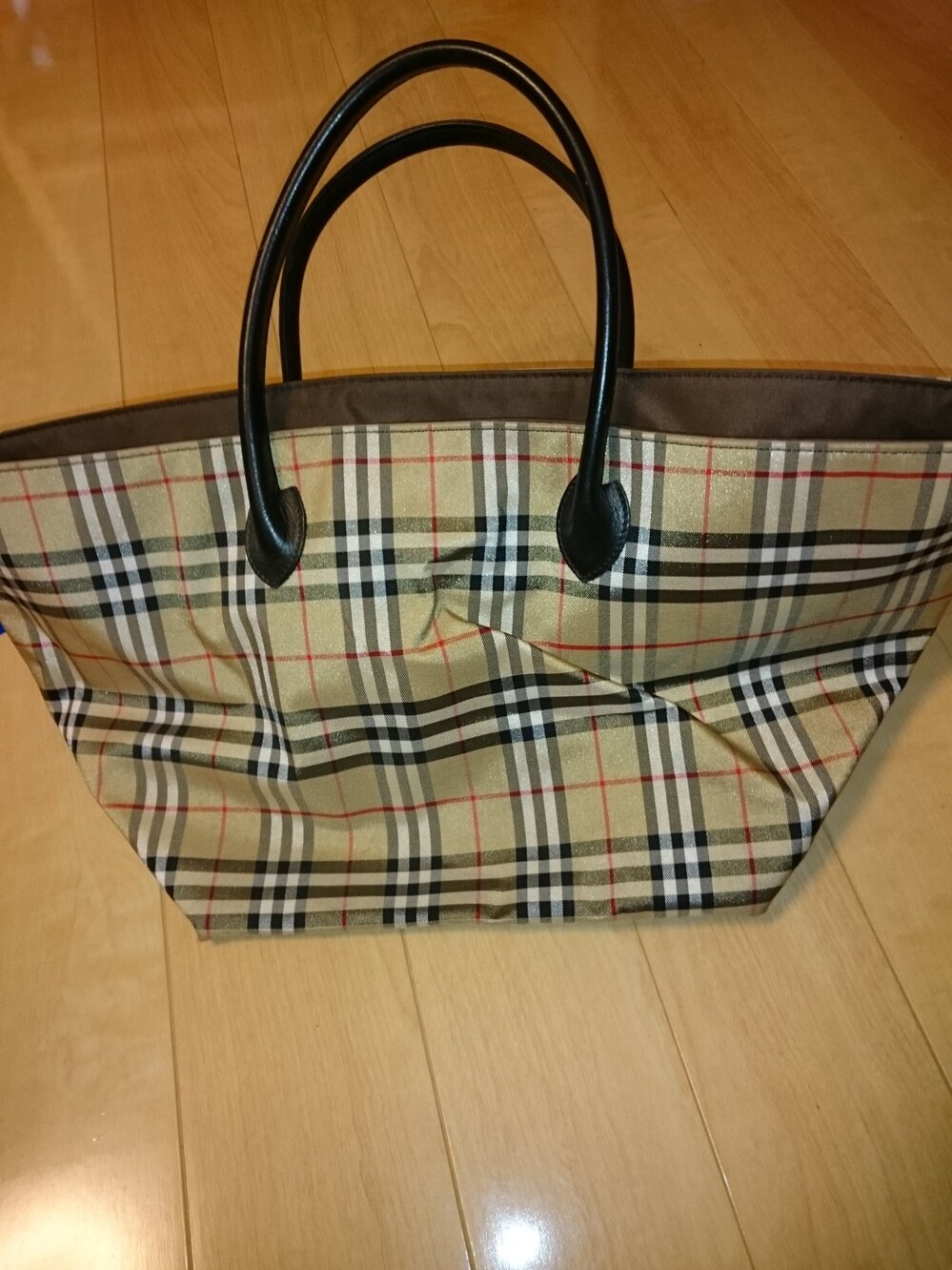 バーバリー　ハンドバッグ　美品（20年以上くらい前のものにしては） que-14151136609?w=999&h=999&up=0