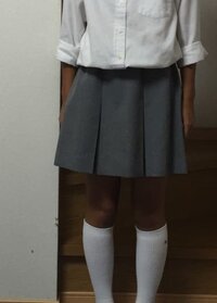 中学生男子です 女子のスカートの中が見たいです いい見かたありますか 風 Yahoo 知恵袋