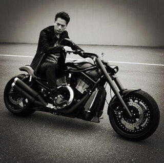 ハイローで登坂さんが乗ってるこのバイクはなんていうバイクですか また 何ccで Yahoo 知恵袋