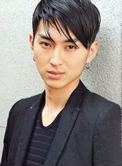 この松田翔太さんの髪型この松田翔太さんの髪型にするにはポイントは何で Yahoo 知恵袋