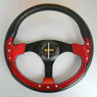 Momoステアリングmmこちらのステアリングは競技用です Yahoo 知恵袋